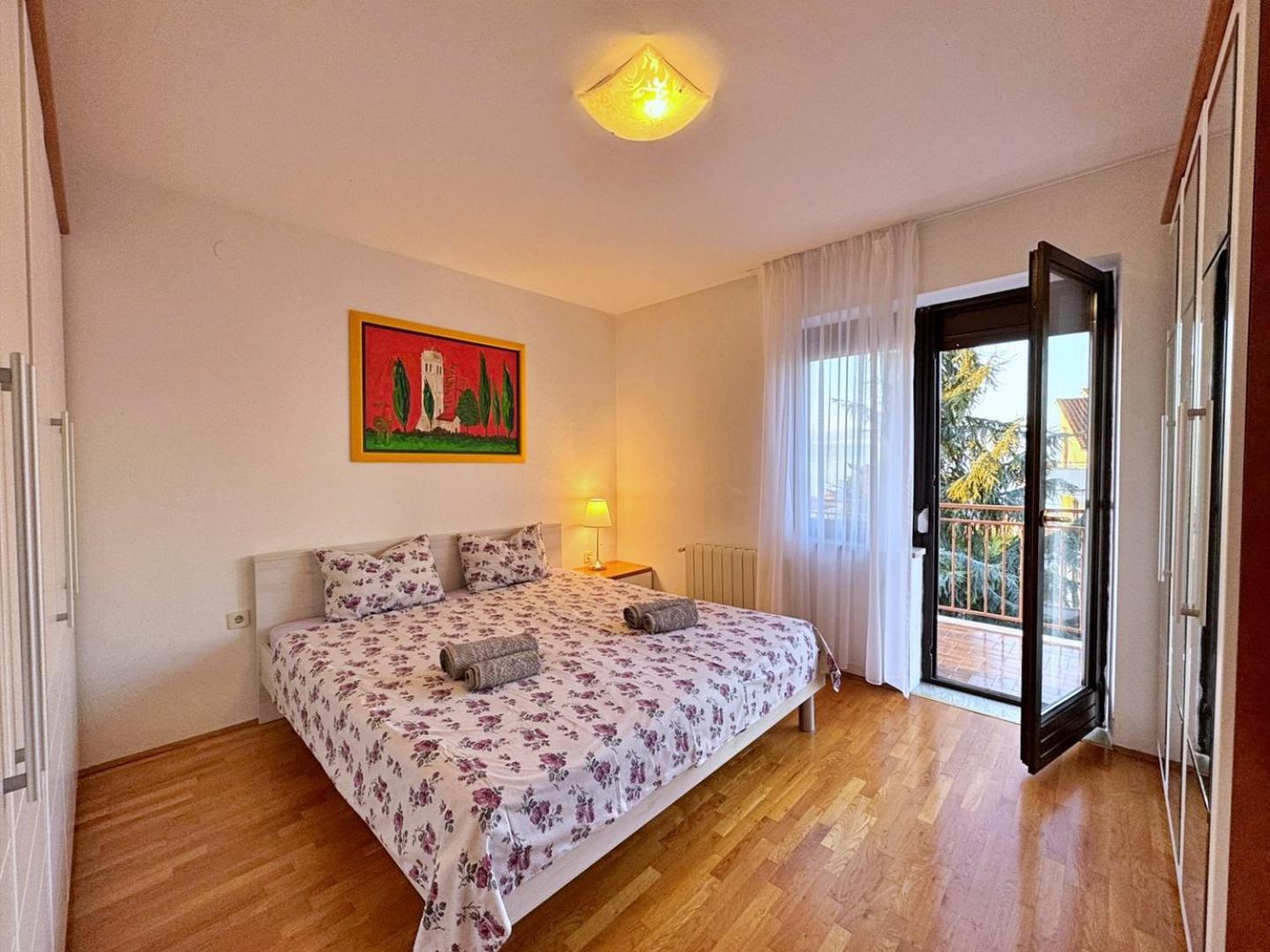 מאלינסקה Apartments Katarina מראה חיצוני תמונה